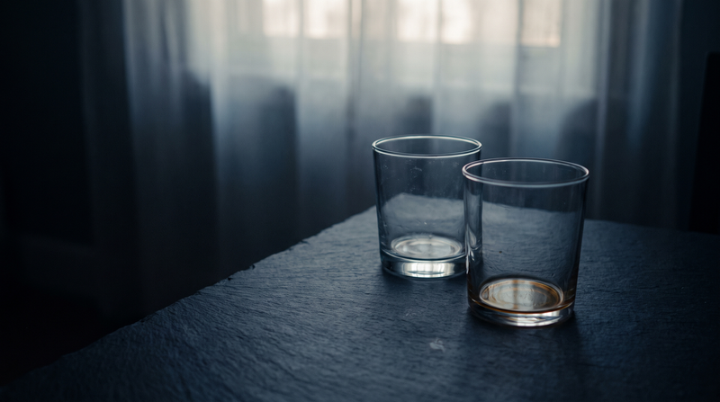 Bebidas claras vs oscuras: ¿cuál da peor cruda?